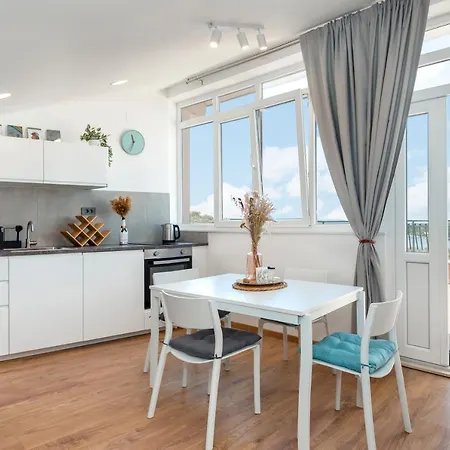 Apartment Abi Attic Sibenik