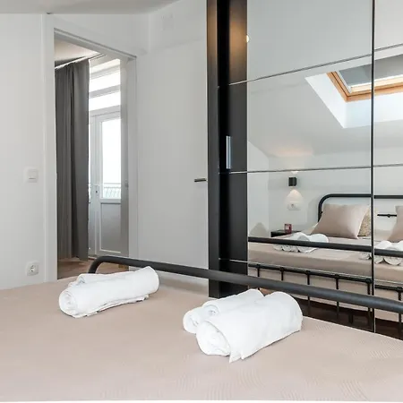 Apartment Abi Attic *