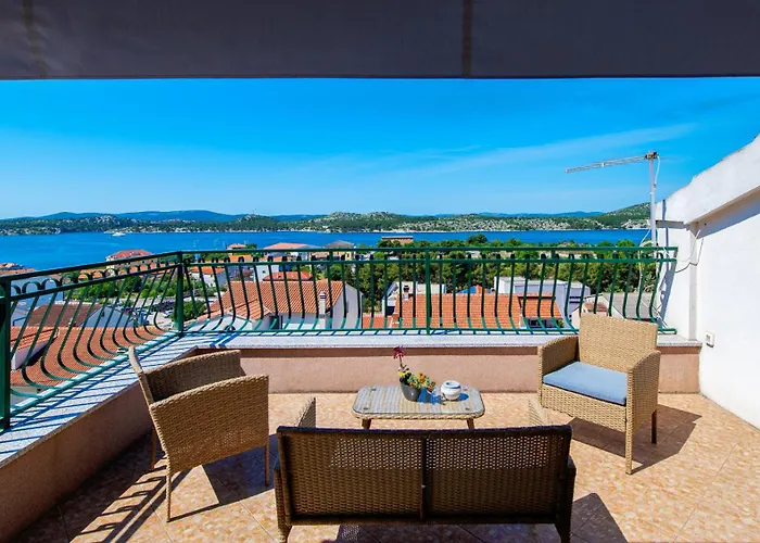 Apartman Abi Attic *